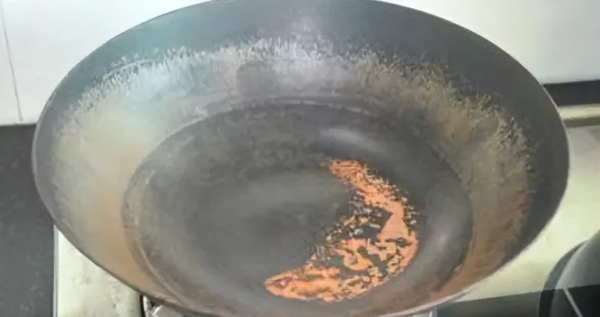 铁锅怎么分辨好铁还是差铁,便宜的铁锅和贵的铁锅有什么区别