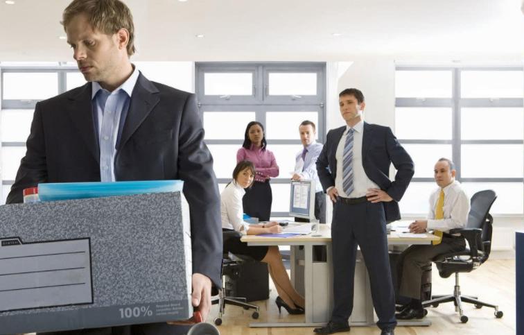 面试中被问到刺头员工该如何管理,员工不服你怎么做