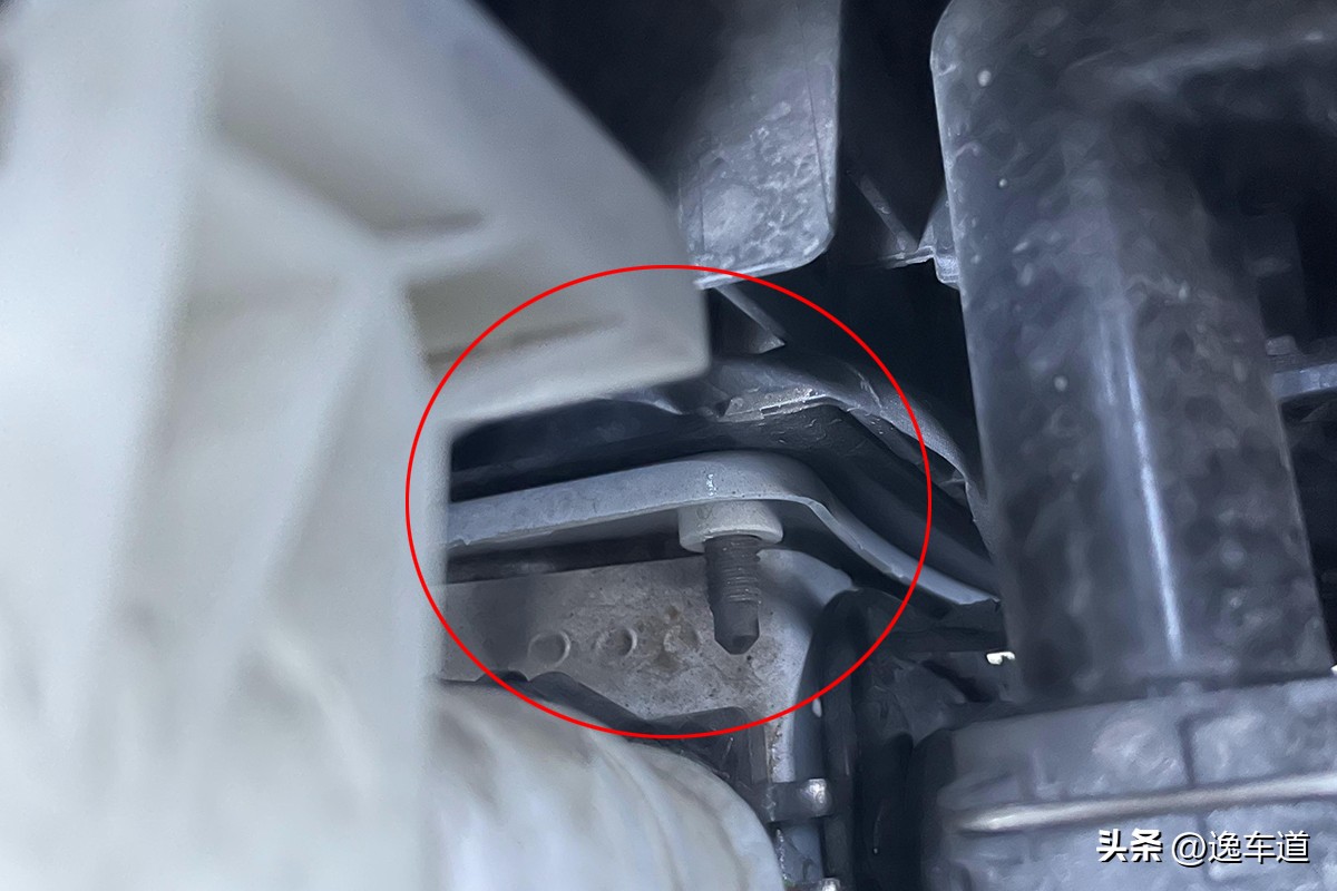 上汽大众朗逸二手车鉴定过程,二手朗逸跑了11万公里跑高速测试