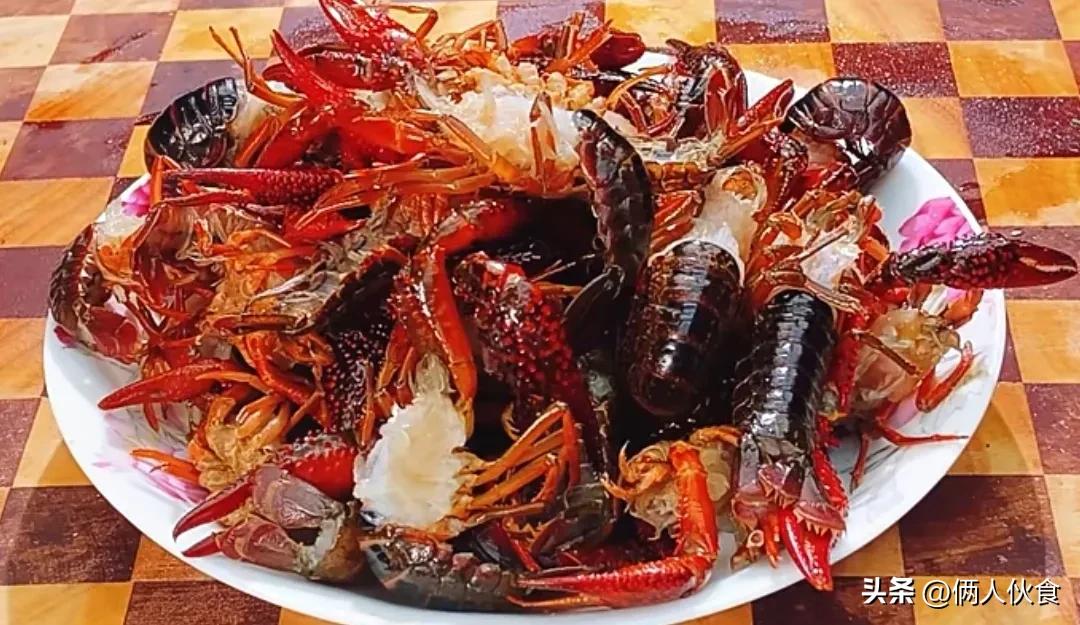 在家做小龙虾怎么做好吃又简单,教你一招做小龙虾