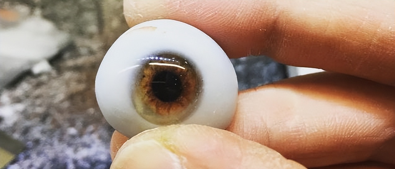 有、无眼球佩戴义眼有什么区别？