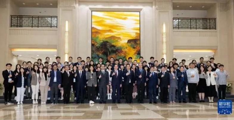 马英九邀请的为何是这五所大学的学生去台湾？