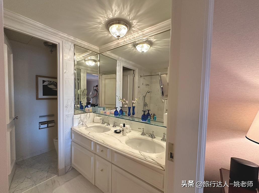 日本丽思卡尔顿酒店阴雨天高级感,大阪奢华酒店