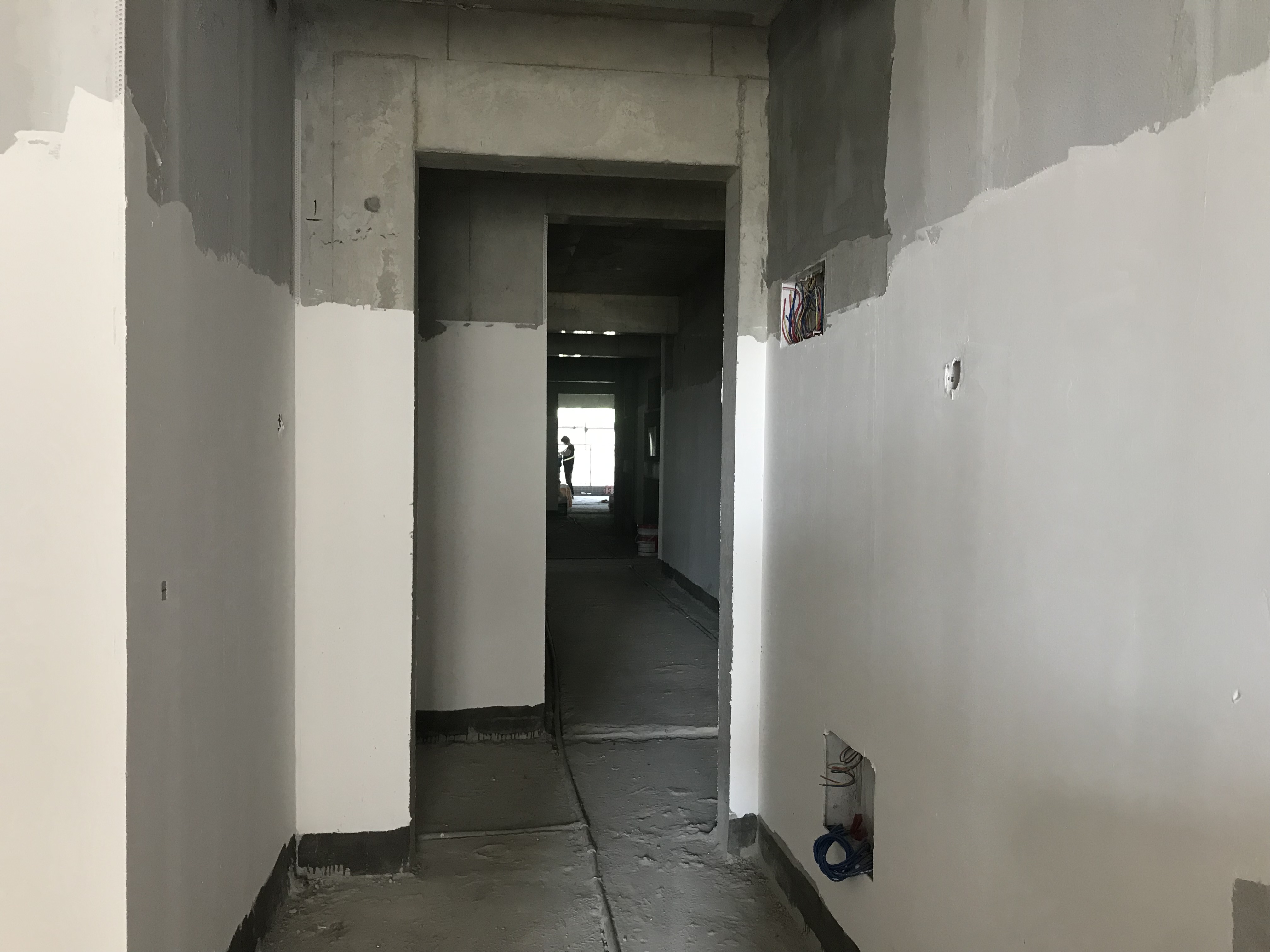 目瞪口呆解释图片,腻子怎么刮才是最好的方法