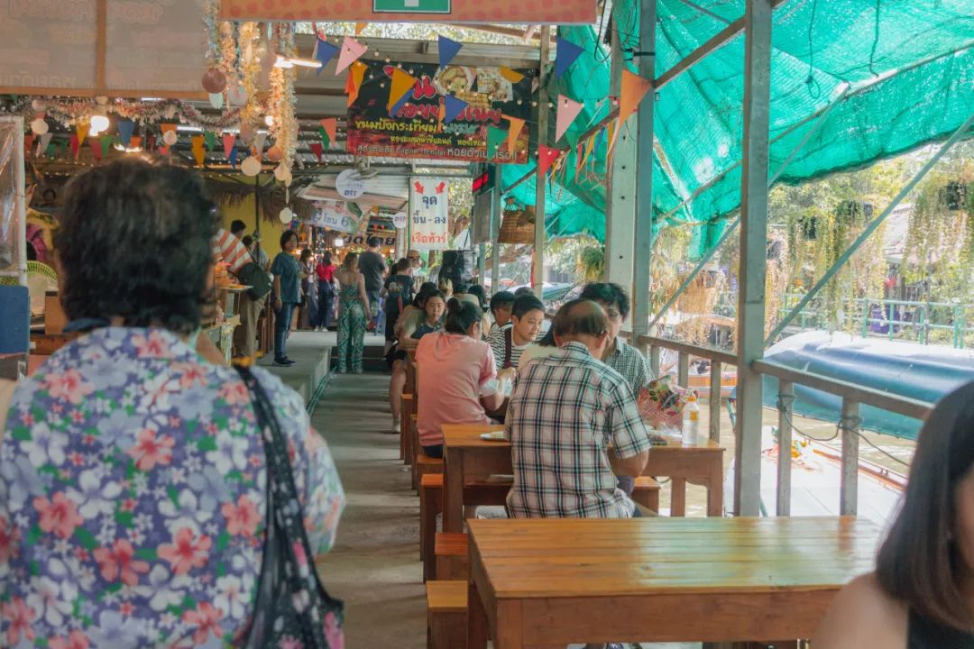 鍘绘嘲鍥芥浖璋峰拰鑺彁闆呯殑鏀荤暐,鍘绘嘲鍥界帺杞浖璋疯姯鎻愰泤