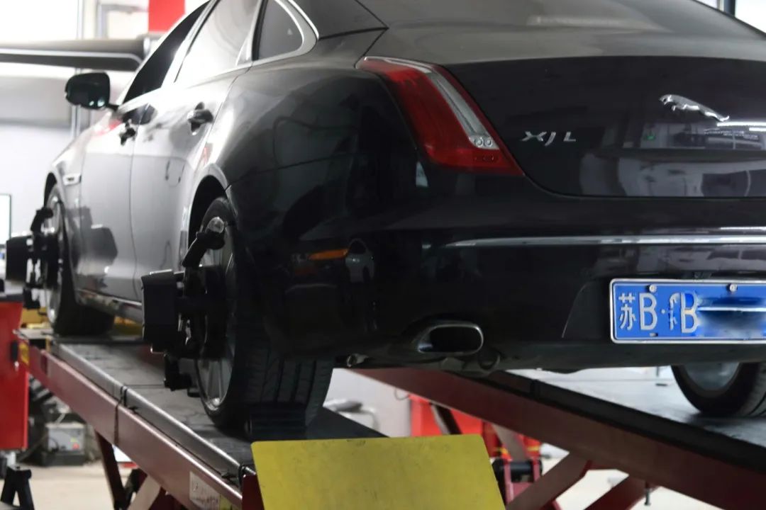 捷豹xjl内饰翻新出售价格,捷豹xjl汽车翻新改造全过程