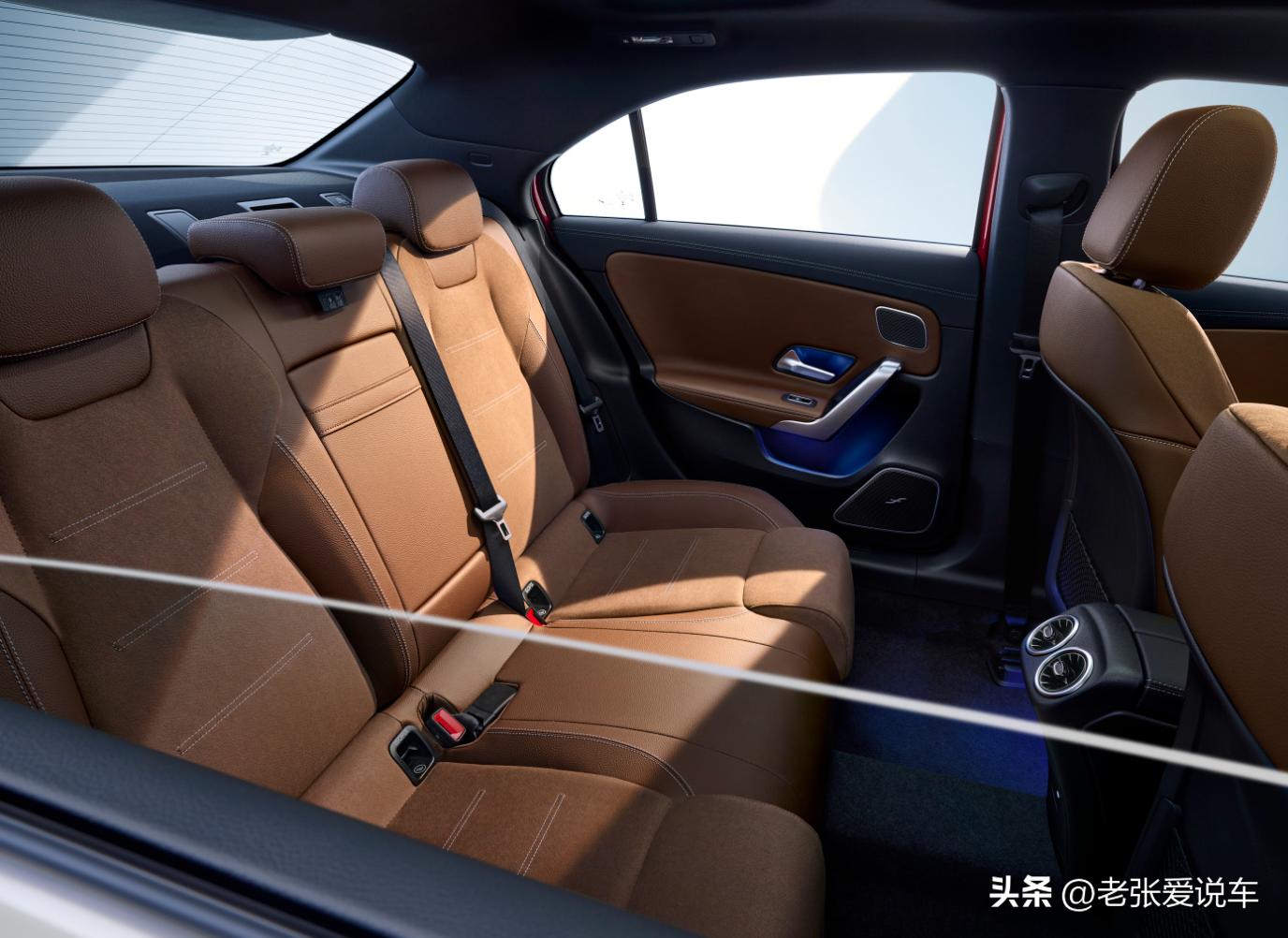 奔驰a级2012款a2502.0l自动,奔驰a级2013款a2602.0t自动