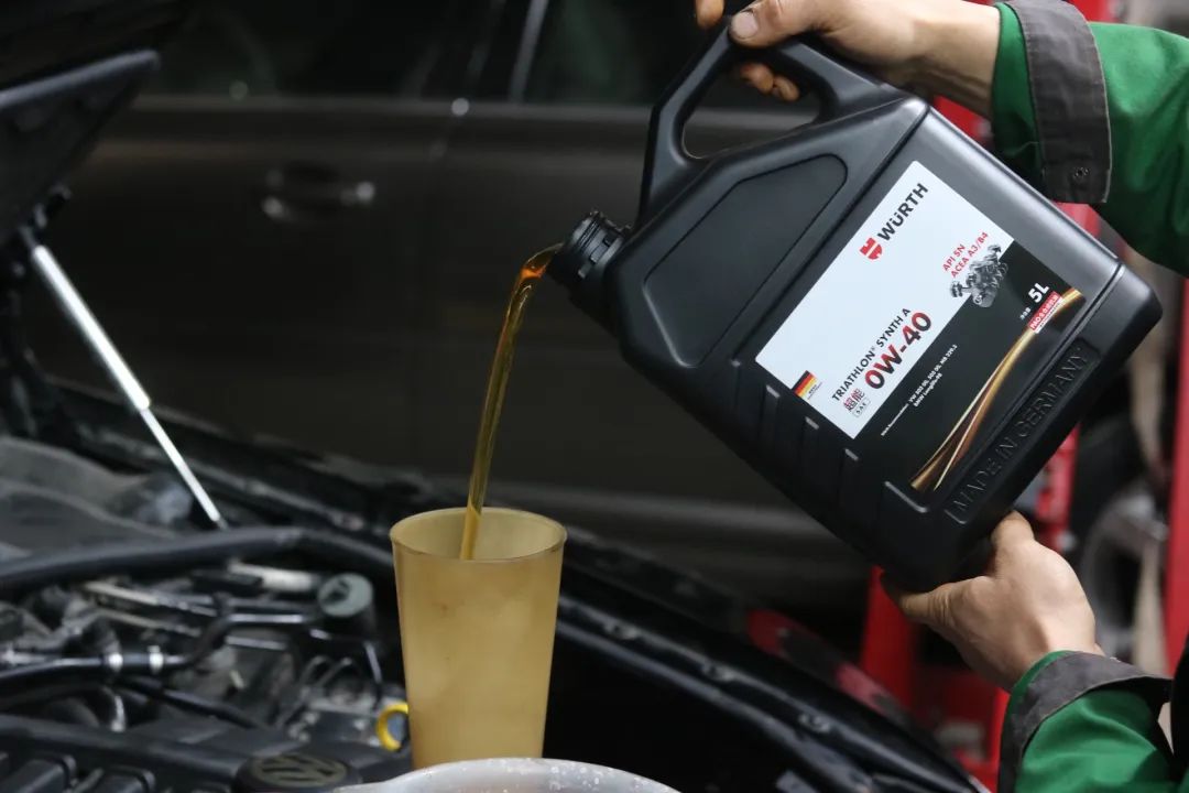 大众100万左右的车辉腾,重庆二手辉腾全面翻新修复