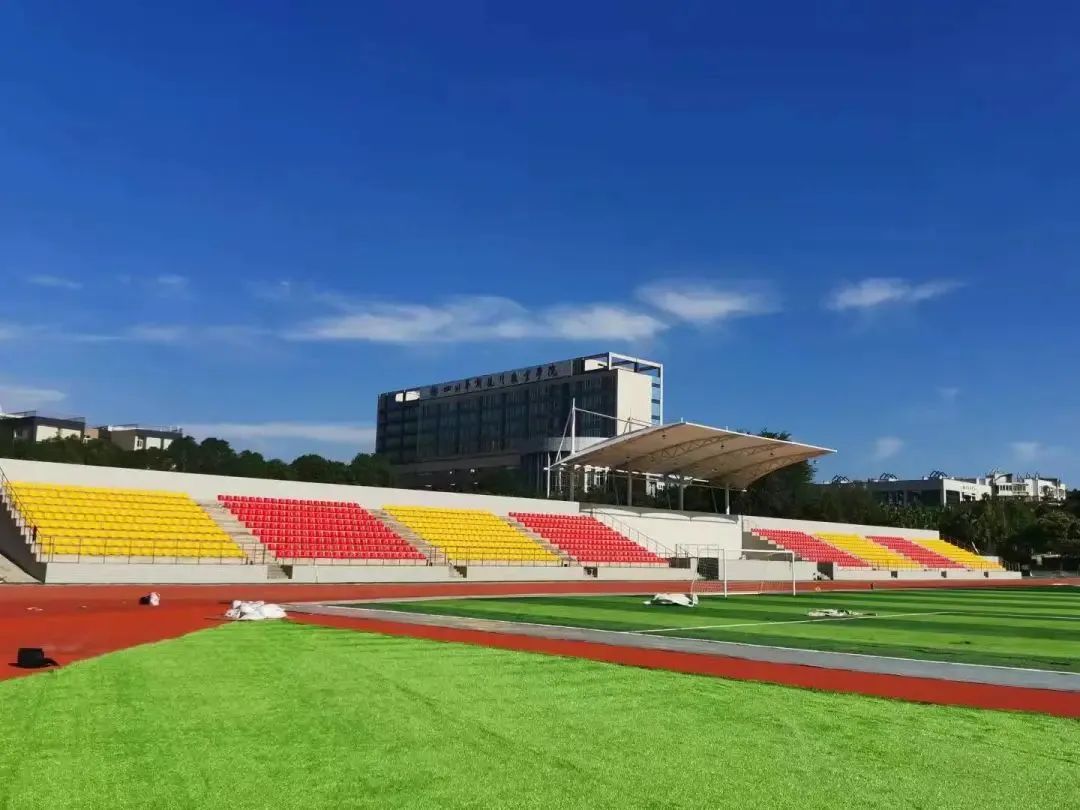 校企合作共建实训基地,校企专业共建