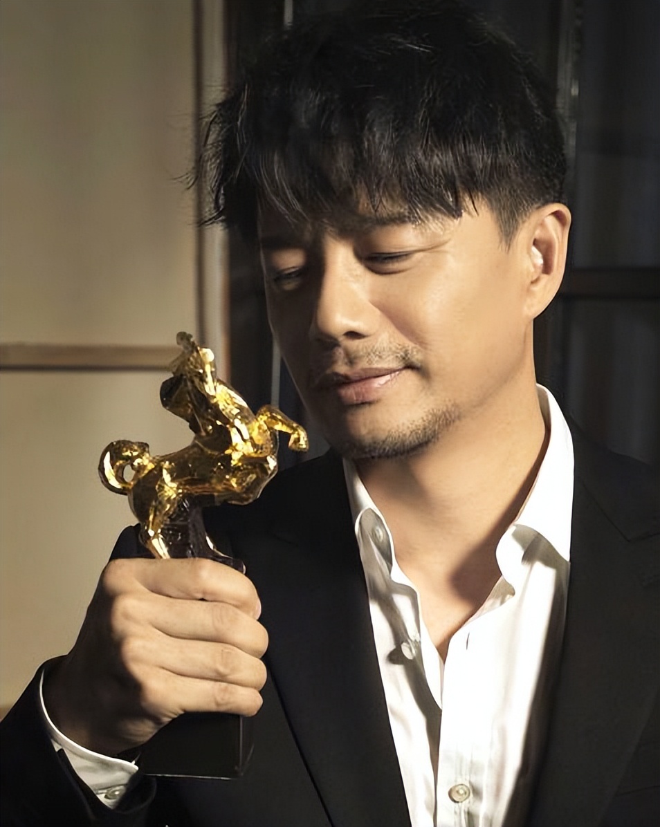 徐峥为啥能演猪八戒,扮猪吃老虎系列徐峥黄渤