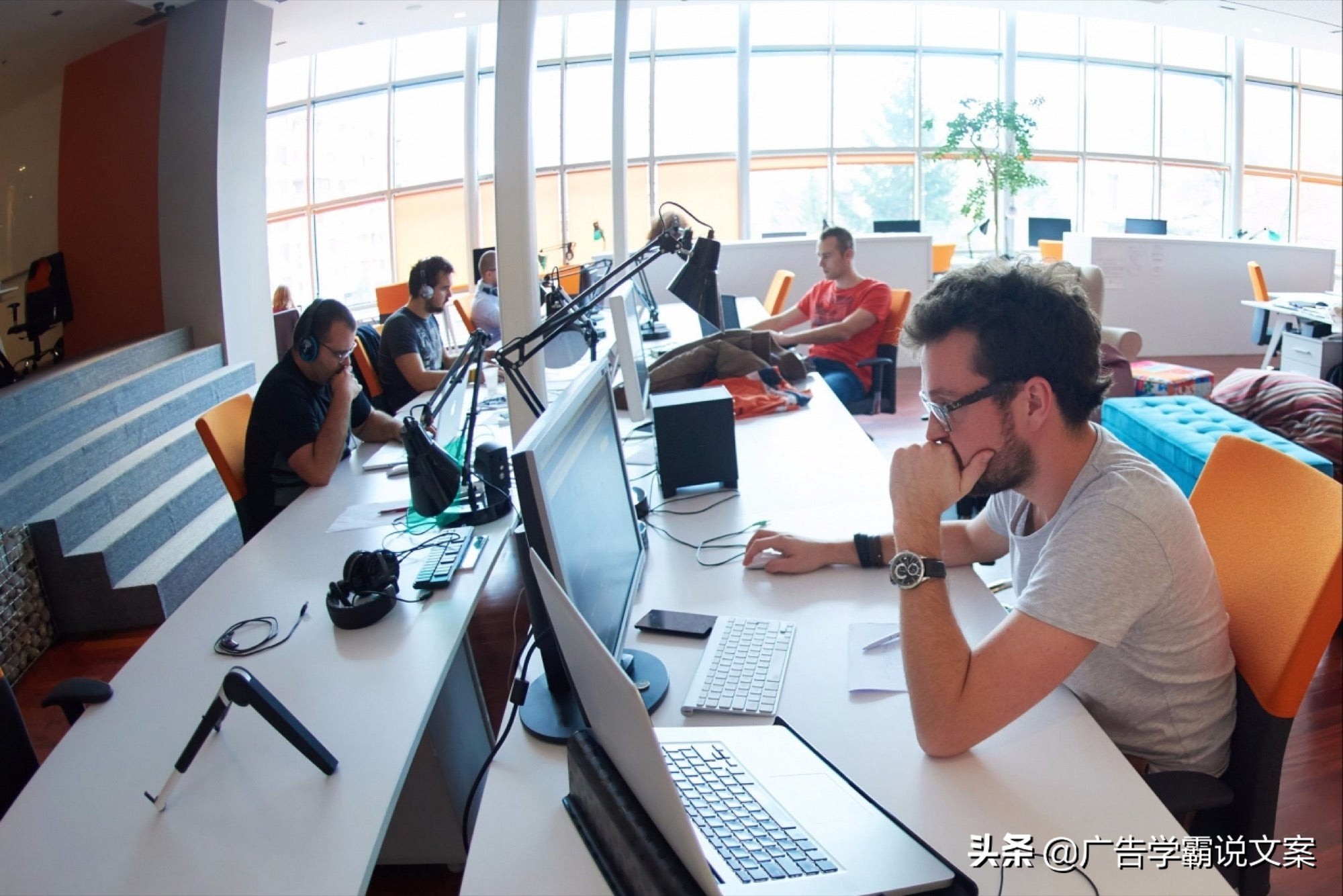 如何选择0成本创业项目金点子,家庭致富小项目白手起家创业点子