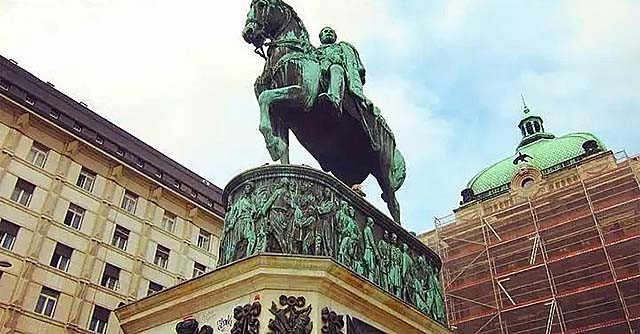 米洛舍维奇为什么下台,米洛舍维奇死因真相