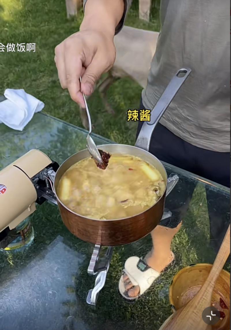 网红晚晚：炫富频翻车，豪门贵妇变寒门贵妇成群嘲，老公也不省心