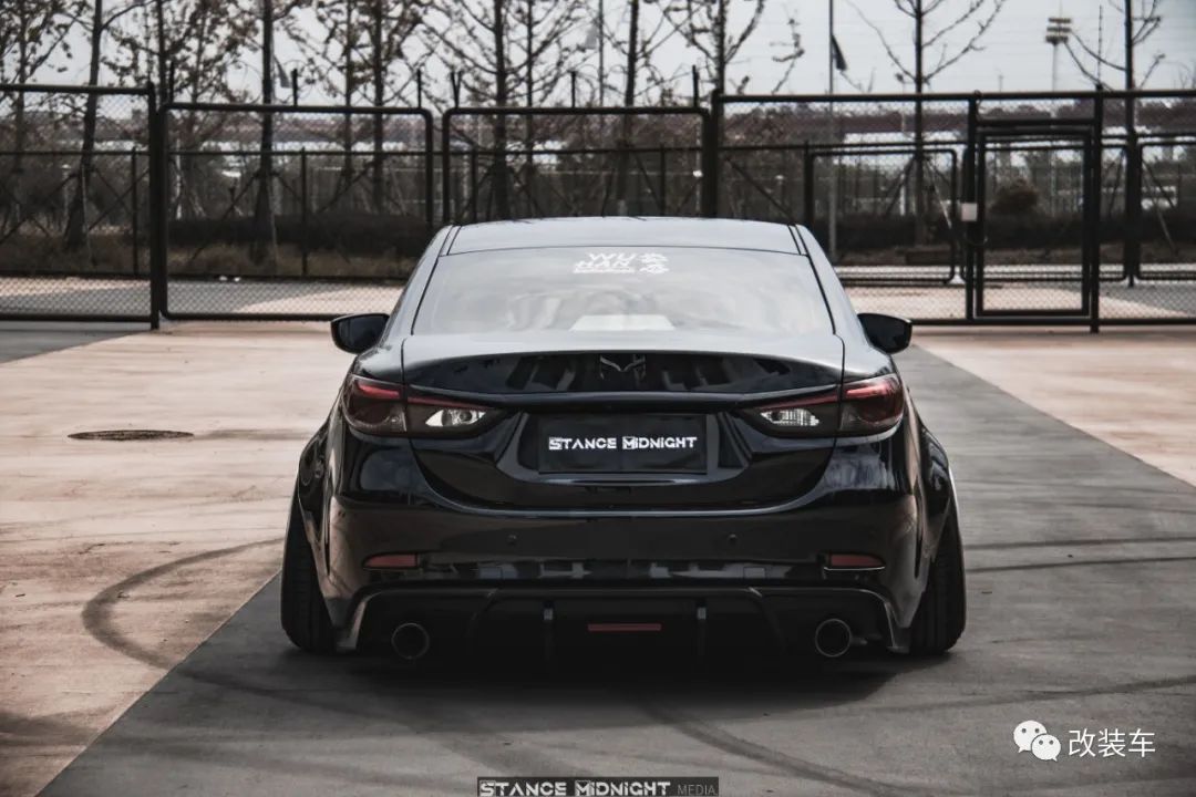 阿特兹超大气,阿特兹车身稳重