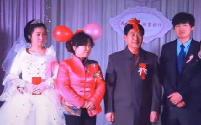 閮瓥澶,閮瓥瀹跺涵鑳屾櫙