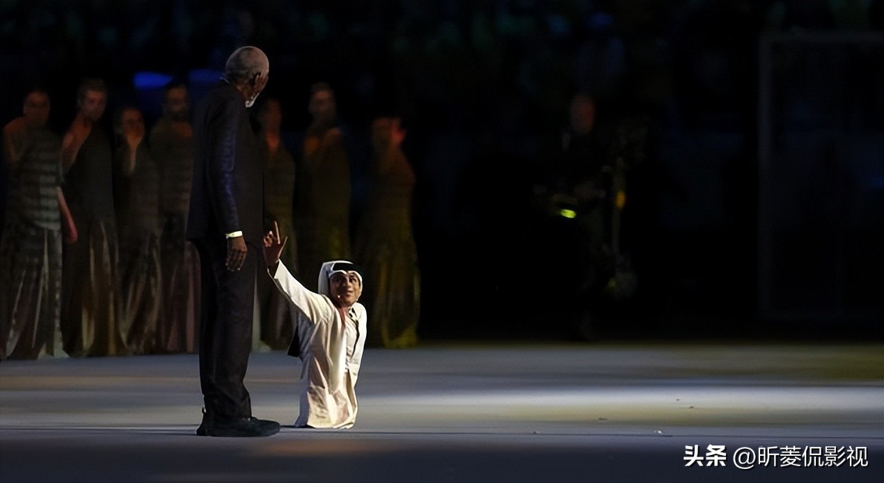 世界杯18岁小将又帅又能打,世界杯开幕式半身男孩引发热议