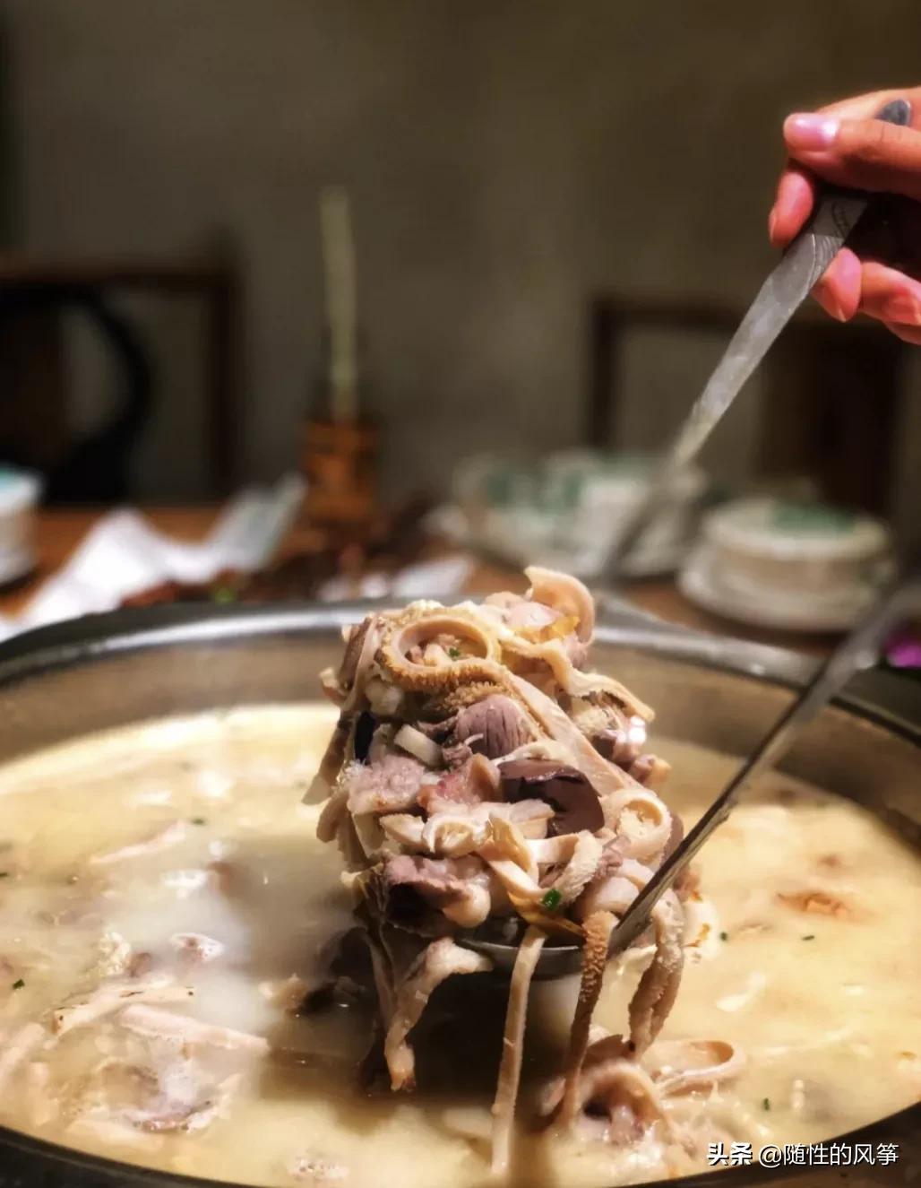 哪一种羊肉比较好吃呢,哪的羊肉最好而且不膻