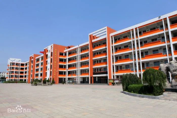 府谷中学高一（22）班老师家长寄语：病毒无情校园有爱