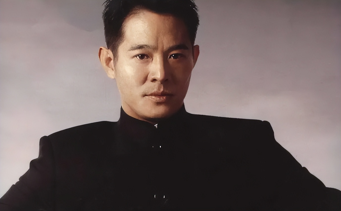 7次断手、全身100多针、大小便*禁失**，这些武打明星让人动容