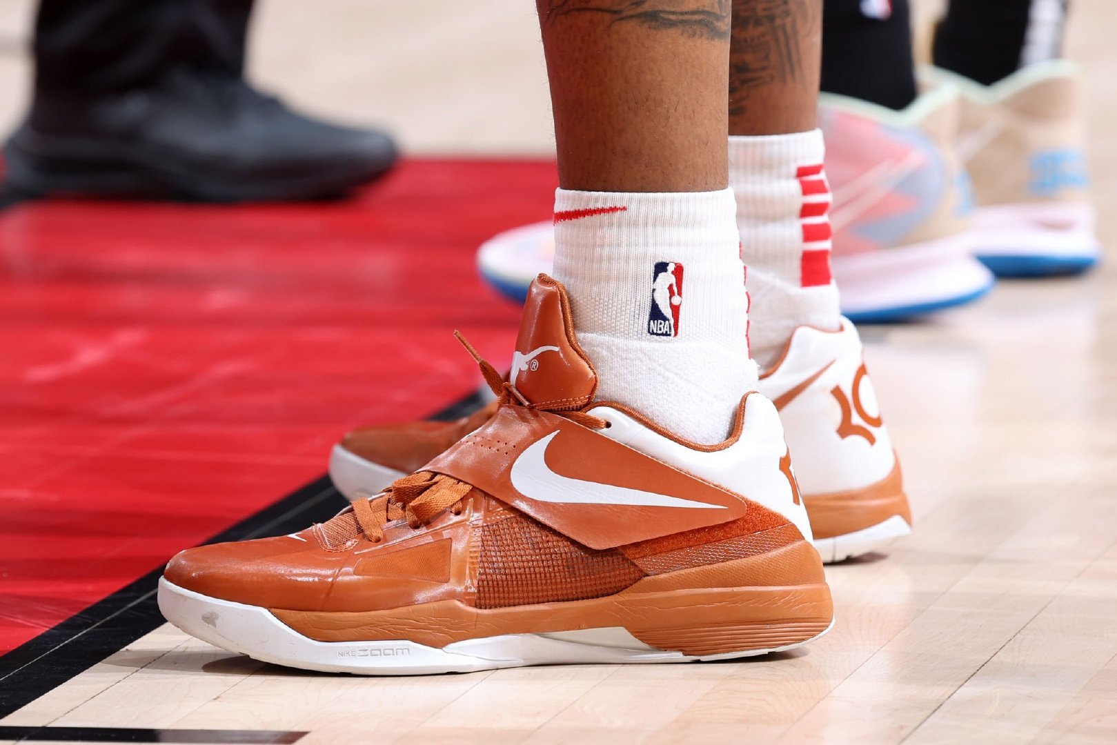 nba杜兰特最超神表现的比赛 (杜兰特单场得分新高)