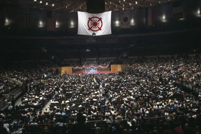 入教送配偶？日媒报道这个韩国*教邪**渗透了日本106名国会议员