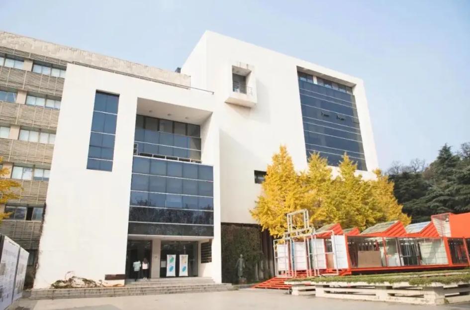 南京艺术学院全国艺术类高校排名,南京艺术学院的一本专业