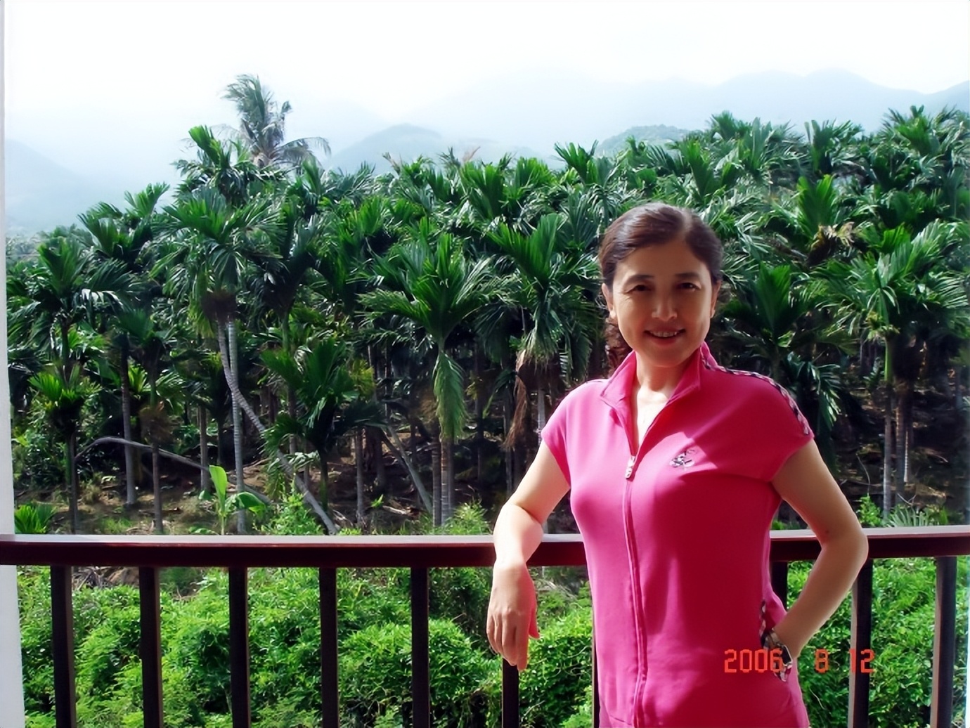 海南陵水环岛旅游公路香水湾,陵水黎安镇离香水湾多远