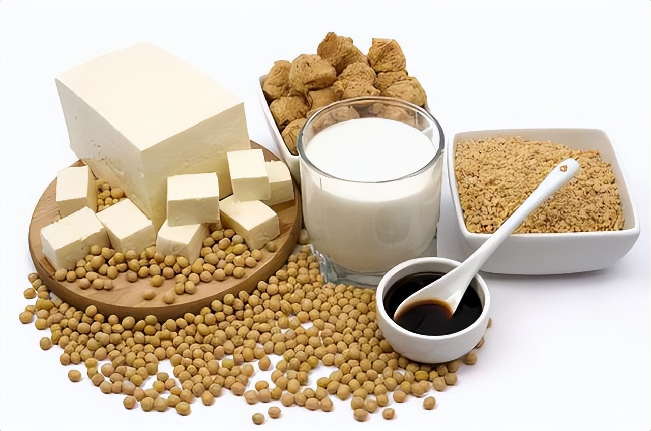 12岁吃什么增高身高最快最有效,13岁少年吃什么快速长高