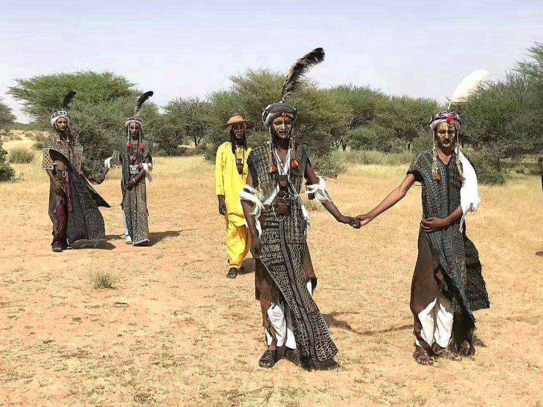 非洲版唐僧：血液堪比钻石，躯干价值126万元，警方24小时守卫