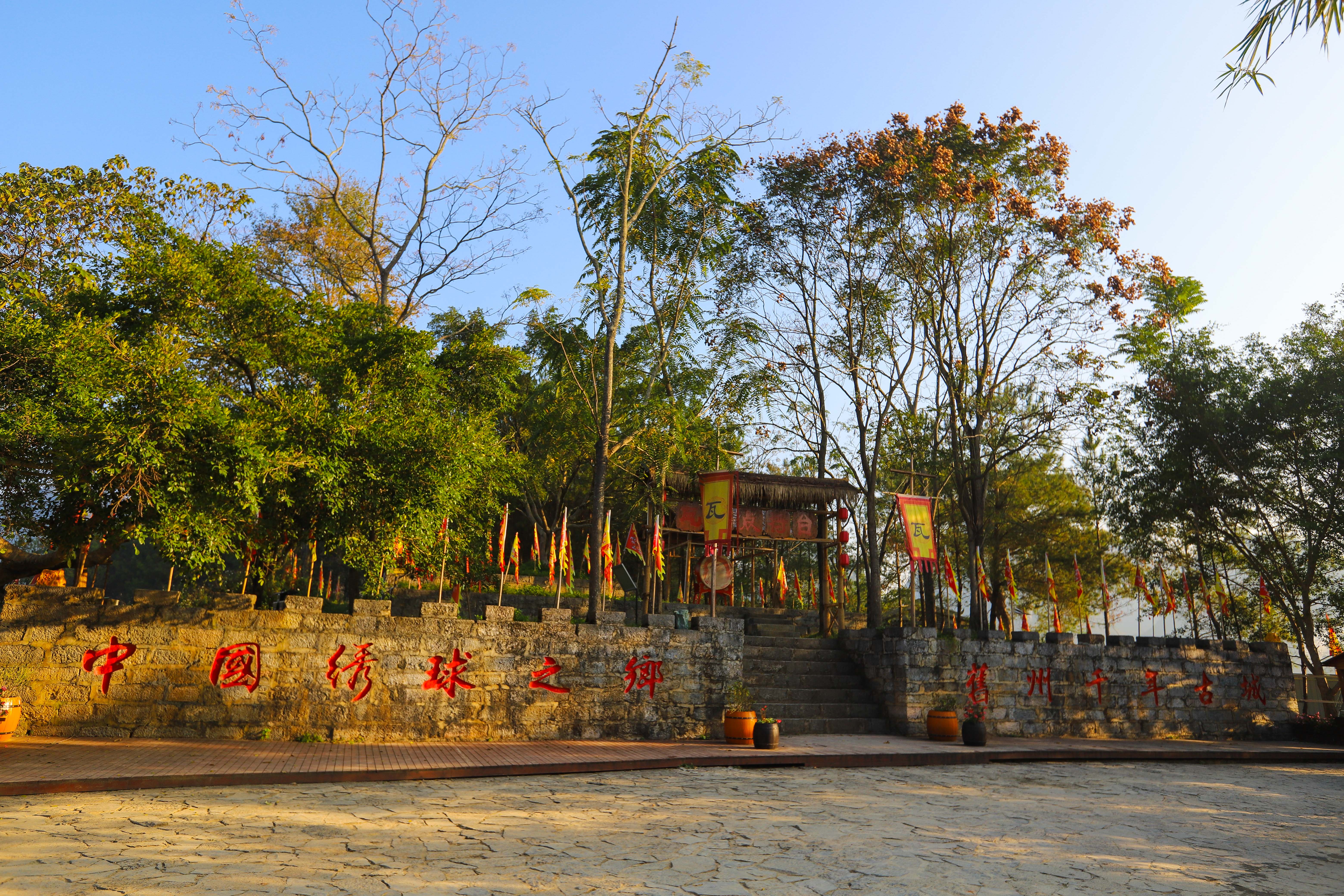 广西最美的旅游小镇,广西春天赏花