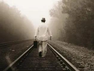 小高谈了个女朋友，却被哥哥“强行霸占”最后酿成了“三条人命”