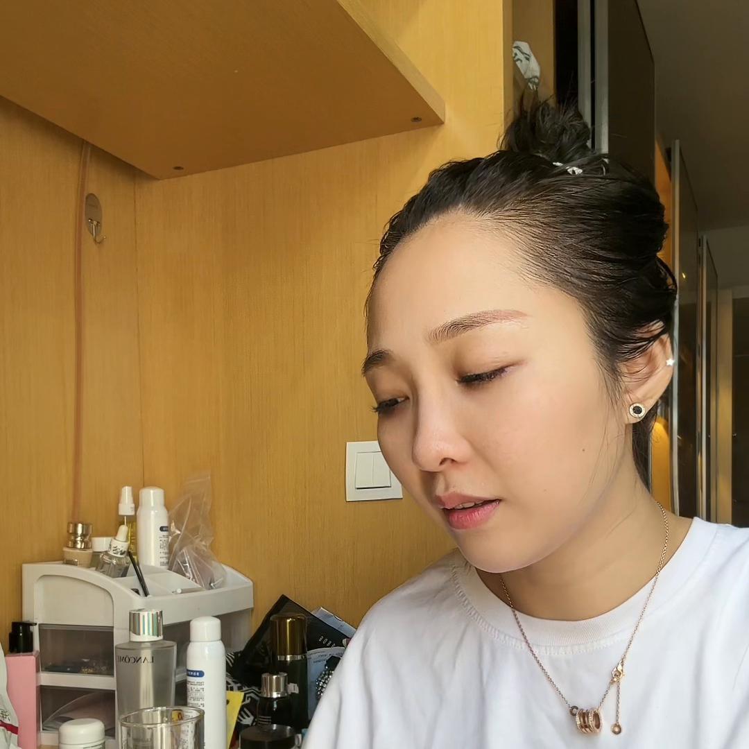 海藻面膜使用后感,海藻面膜刚开始用脸一点都不白呢