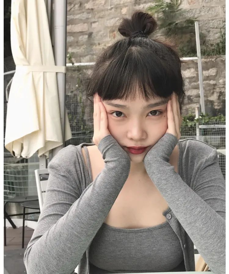 不尝试下刘海你永远不知道多减龄,不容易剪残适合全部脸型的刘海