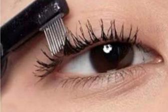 如何正确的刷睫毛膏？赶走苍蝇脚的必备品