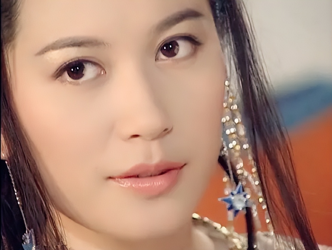 很自律的女星,自律极强的女星