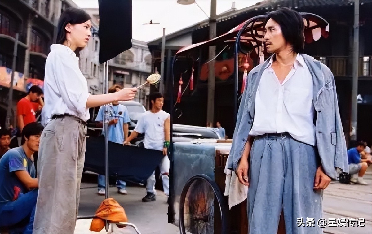 藏了这么多年的零花钱被发现,藏了十几年的零花钱