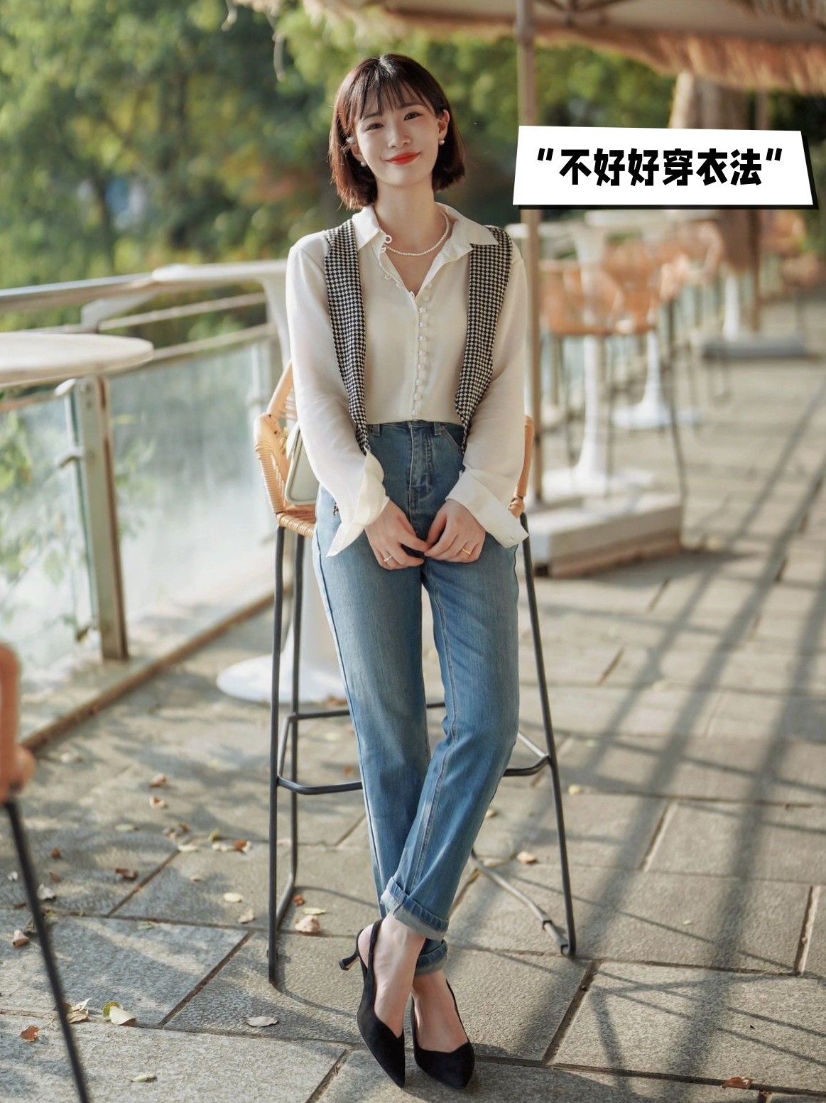 穿牛仔裤的女高跟鞋新款,今年开春流行穿时尚高跟鞋