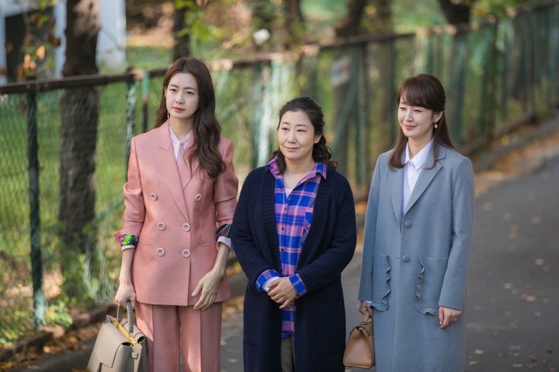 女力韩剧推荐《CleaningUp》清洁妇窃密《产后调理院》爆笑又心酸