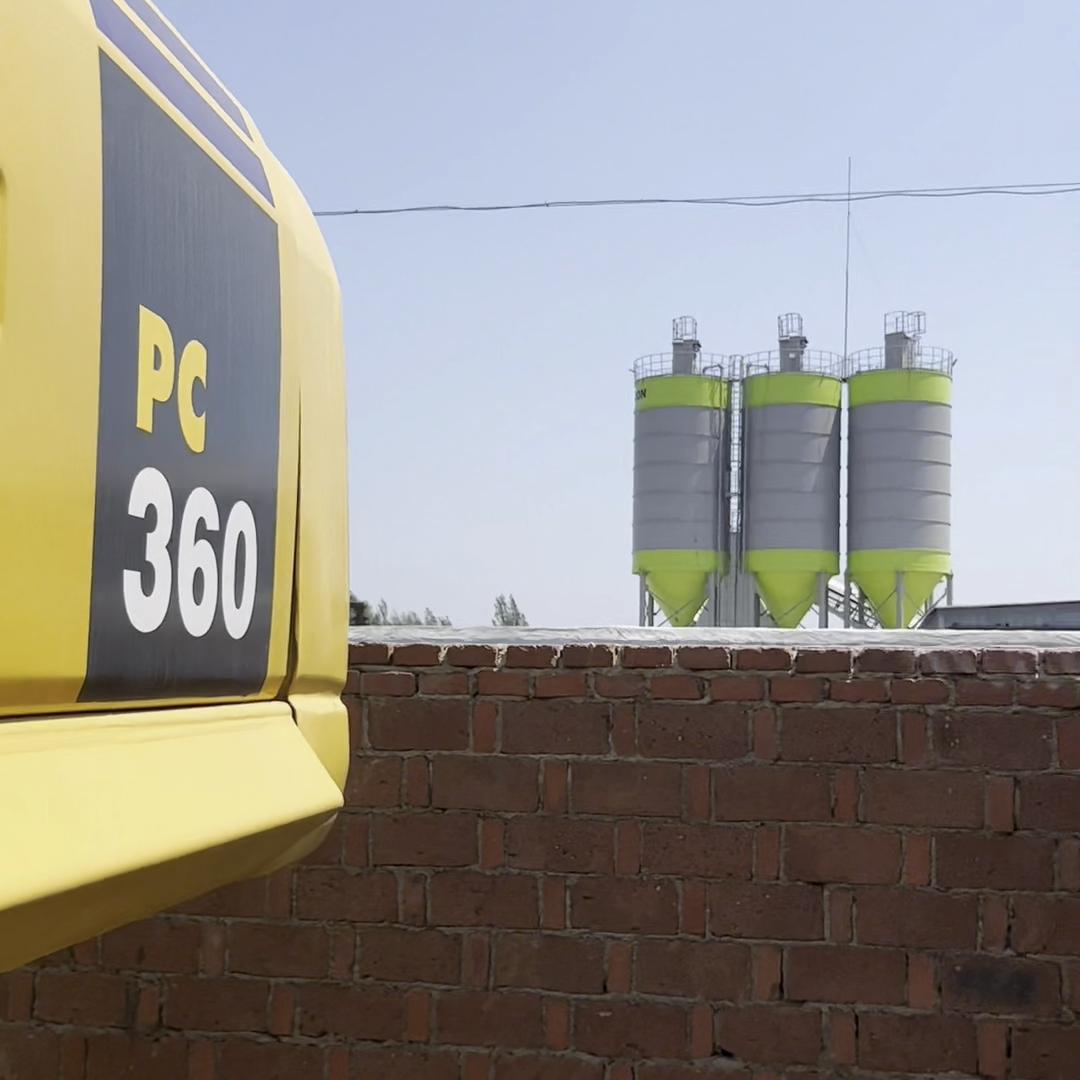 20万1字头挖机推荐,日立360和小松360哪个好