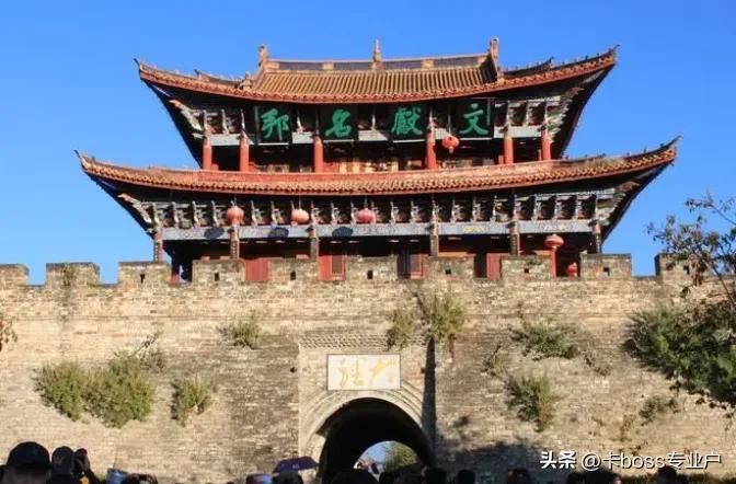 云南周边适合三日短途自驾游景点,青岛到云南自驾游途经的主要景点