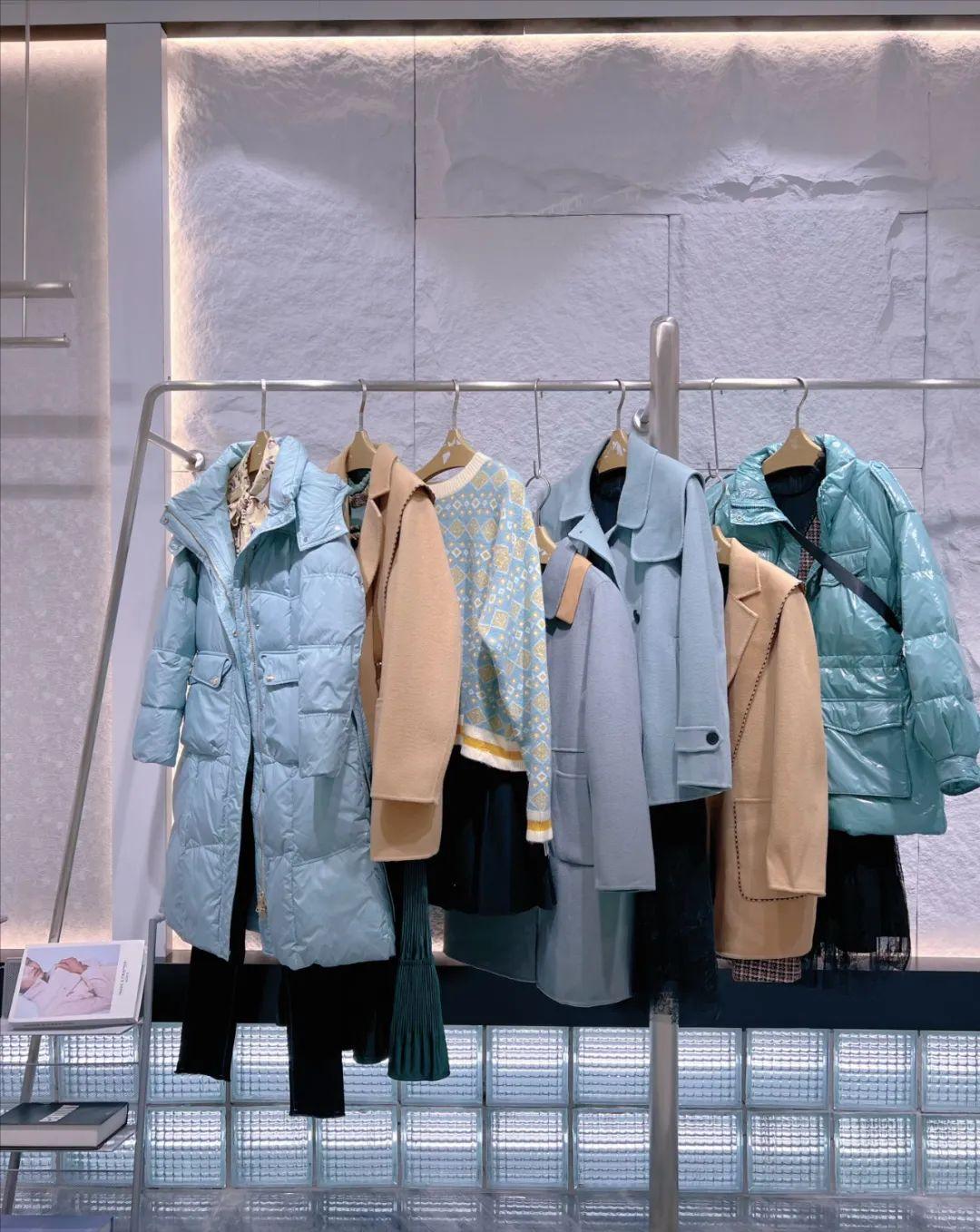 魔美名作冬装羽绒服图片,魔美名作女装官网羽绒服短款