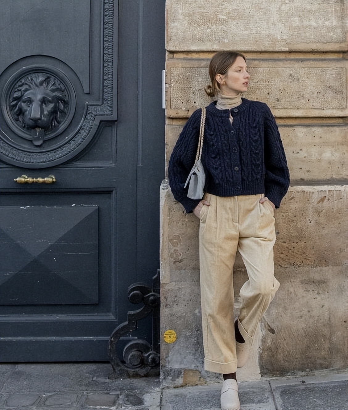 秋季必须来上一件这样的时髦外套,今年秋冬最时髦的4件外套