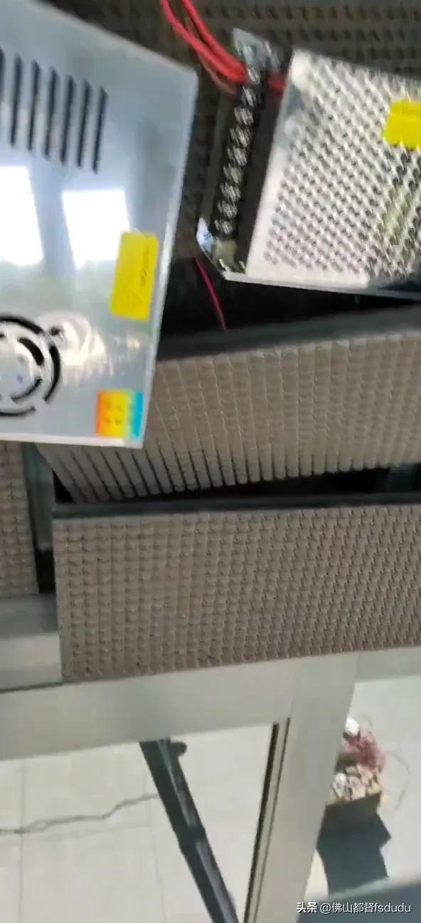 led条状灯一闪一闪故障解决方法,led屏部分闪烁故障解决方法