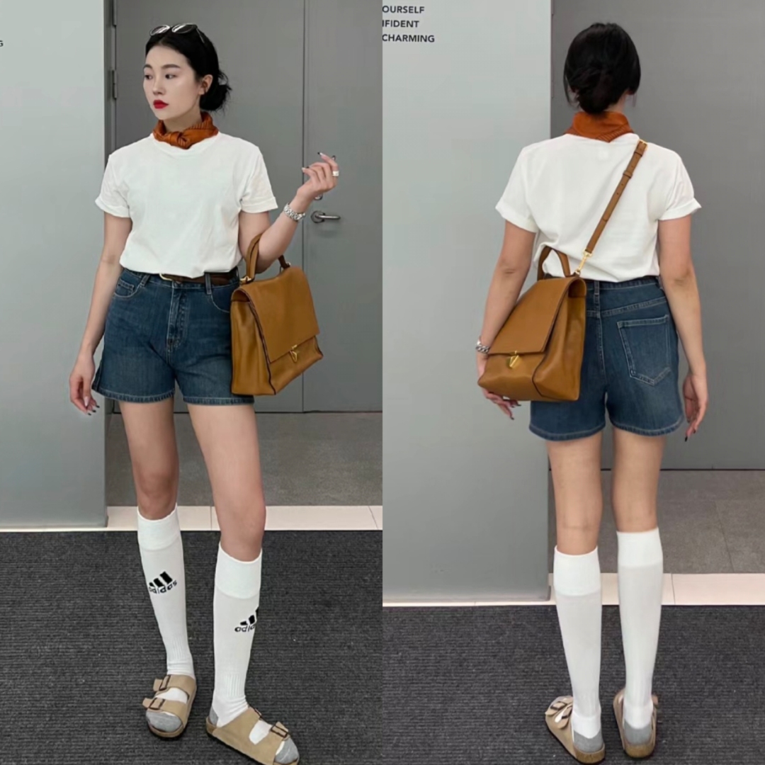 大t恤怎么搭配衣服好看,t恤搭配什么穿比较好看