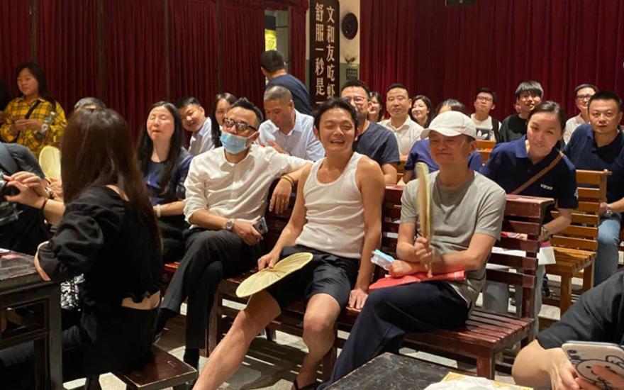 靠十平方米店铺挣八万多,靠小餐饮发家