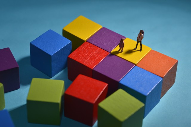 幽默简短小故事大全及感悟,5个幽默小故事让你开心一整天