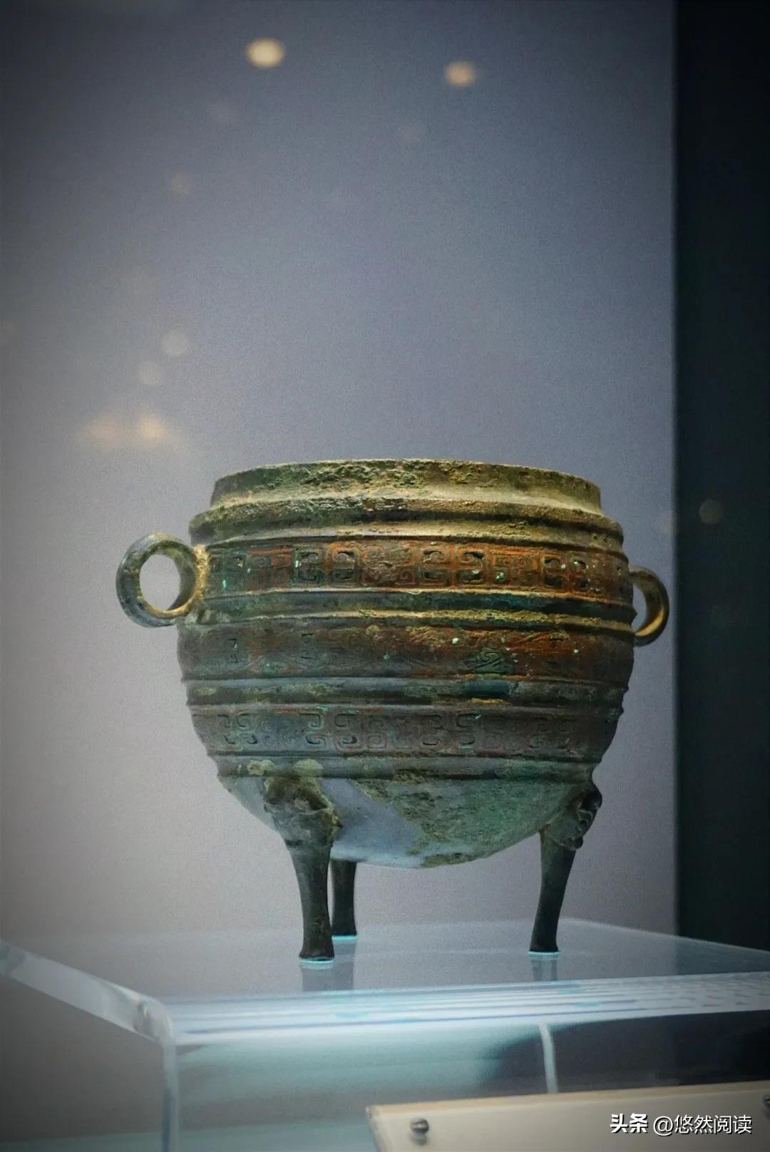 保利艺术博物馆青铜展区,保利艺术博物馆藏西周青铜器