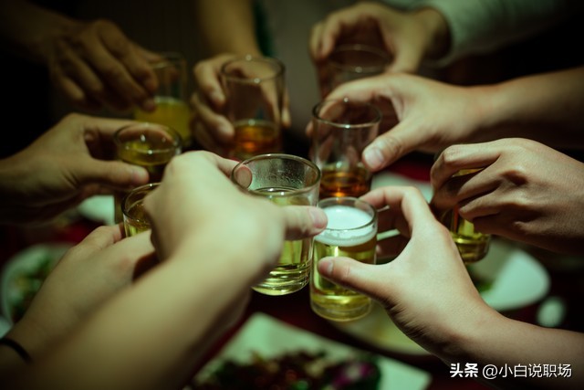 不饮酒的人如何应对酒局,酒局上不能喝酒怎么应付