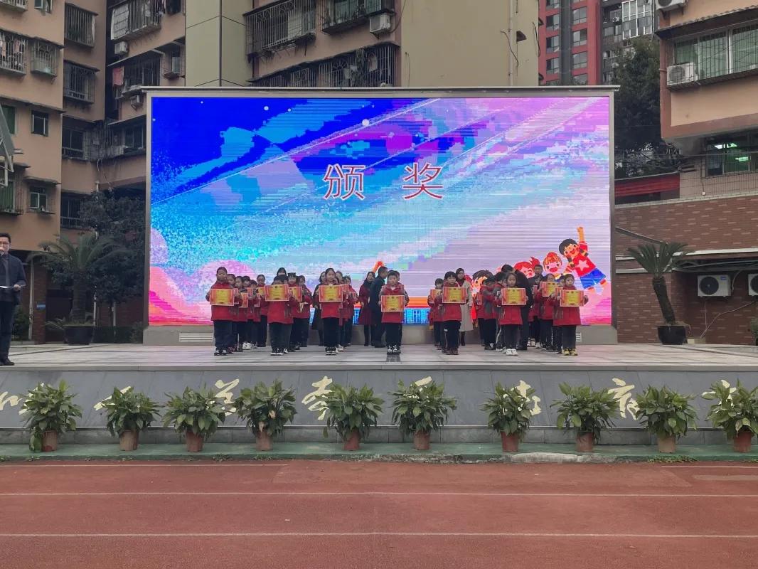 扬帆起航向未来图片,扬帆起航向未来