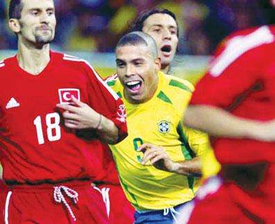 非洲劲旅、亚洲神秘之师、东欧球队4强定律，盘点世界杯上的黑马